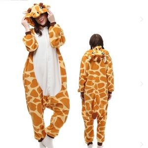 Kigurumi: Giraffe Onesie!